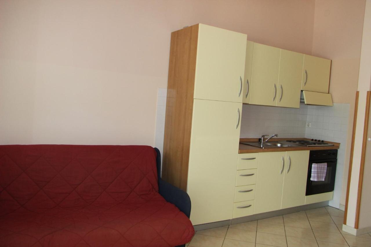 Apartments Miriam Premantura Esterno foto